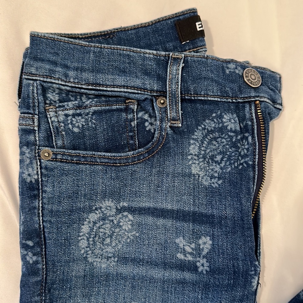 Express Jeans - Picture 2 of 7